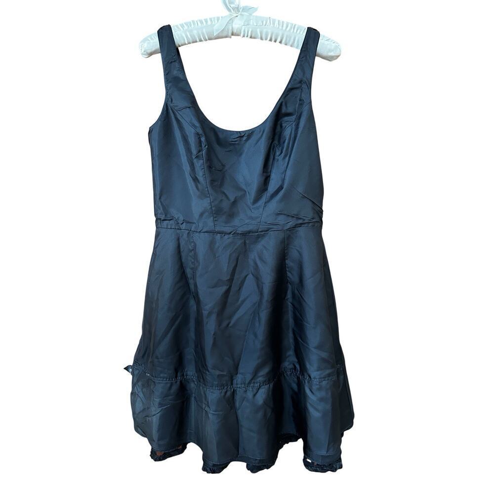 Adrianna Papell Women’s Boutique Black Rose Petal Cocktail Fit Flare Dress Sz. 8 - Picture 8 of 13